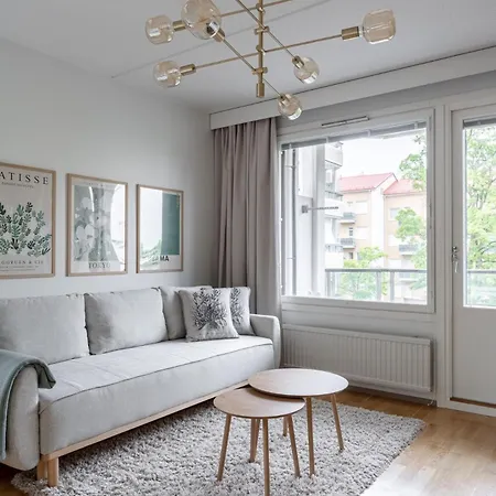 Apartament Stylish 1br With Private Sauna & Balcony *